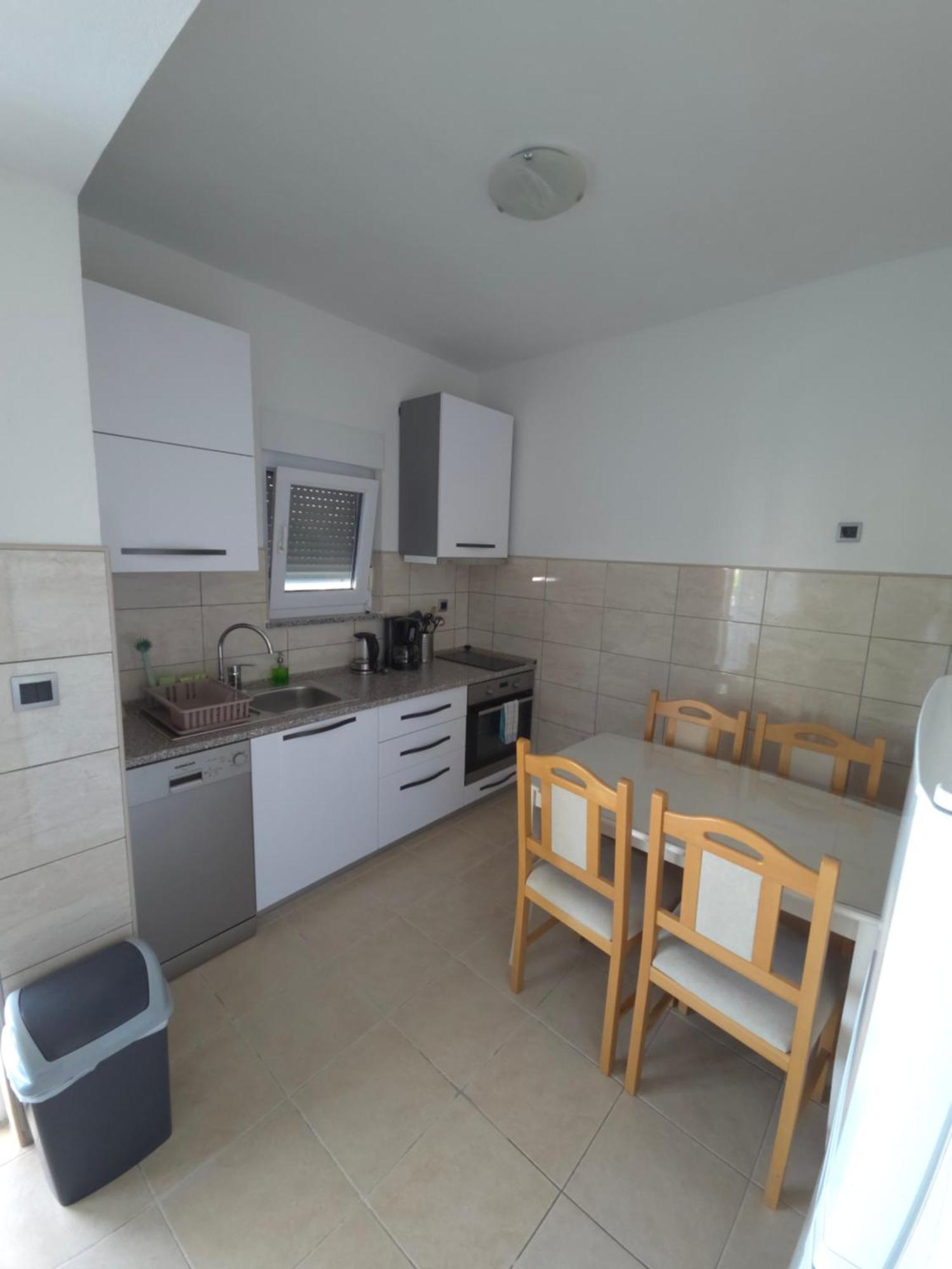 Apartments Nicole Wera Nin Room photo